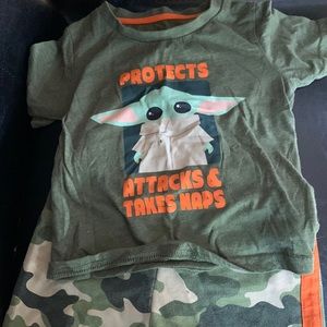 Bundle of 2 boys summer sets. Size 2T